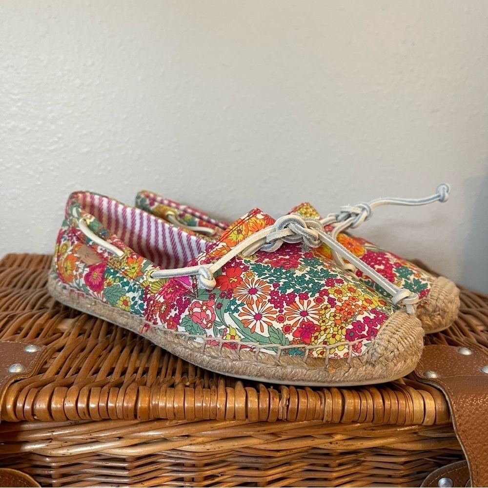 Floral Canvas Espadrille Loafers - Pink Multi